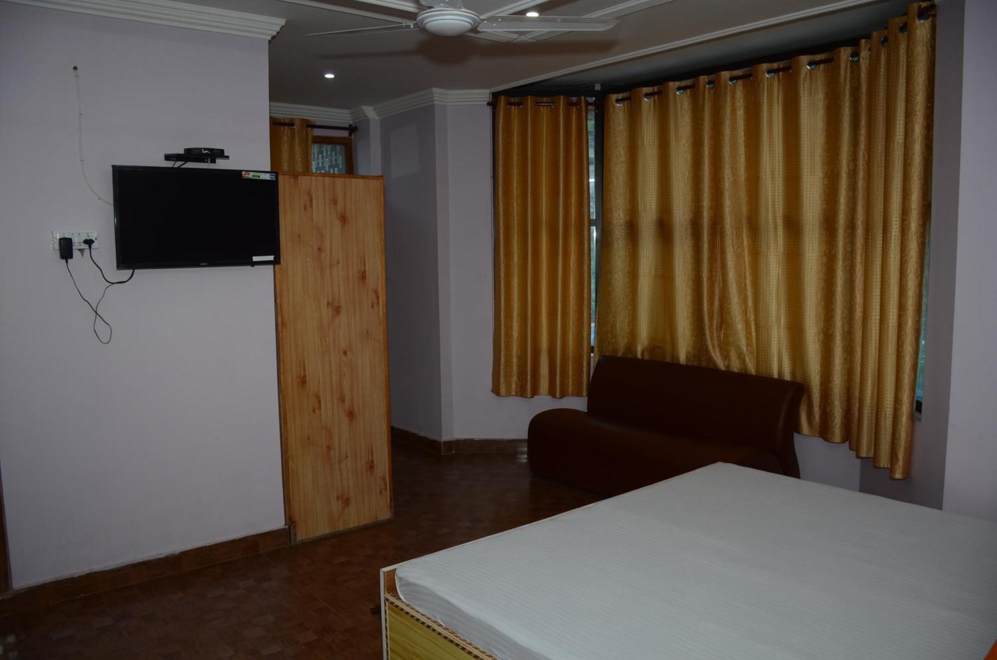 Hotel Alpine View Sarāhan Exterior foto